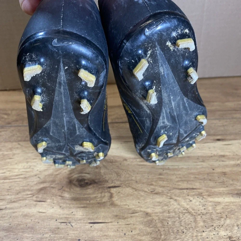 Nike Skin Soccer Cleats Phantom Venom Youth Size 2.5Y Black Gold Kids Outdoor‎